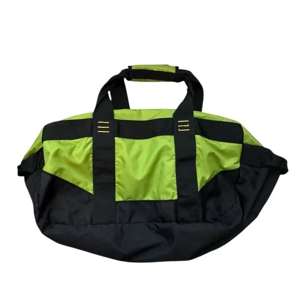 Mountainsmith medium duffel